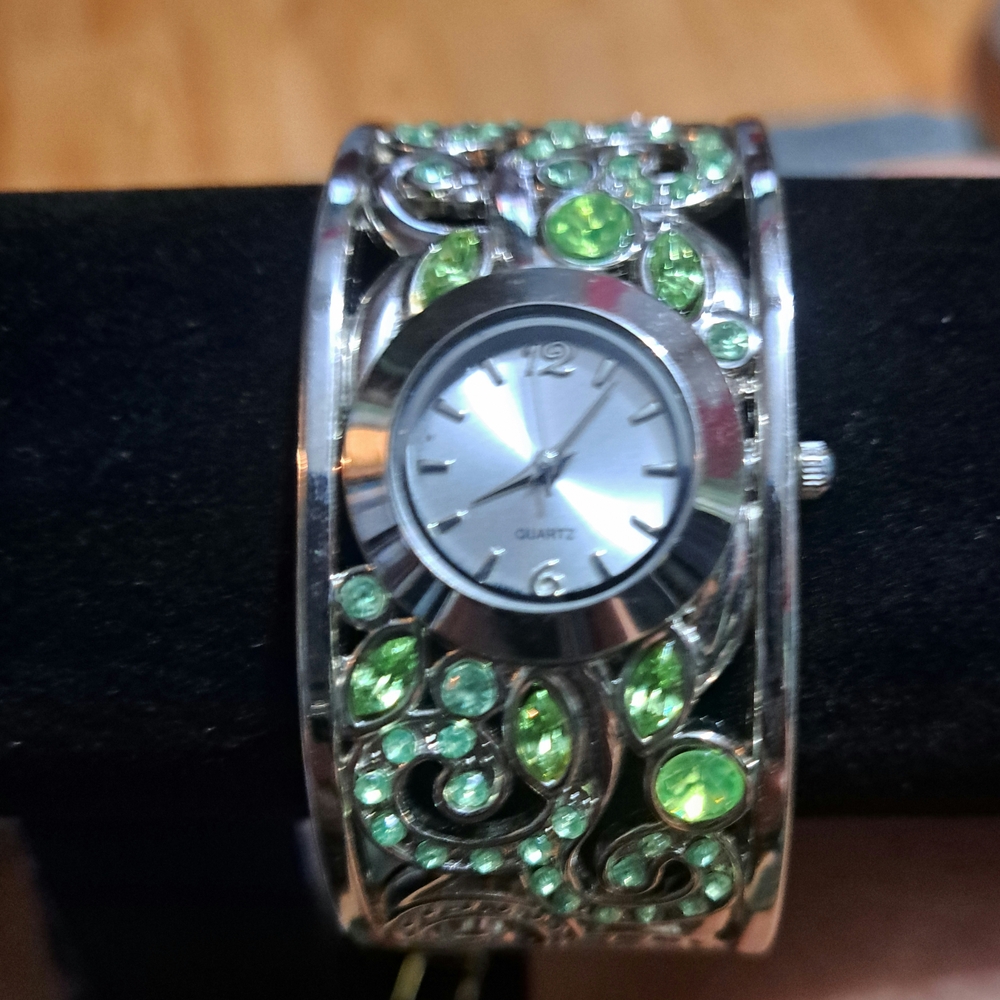 Silver and Green Women's Quartz Watch